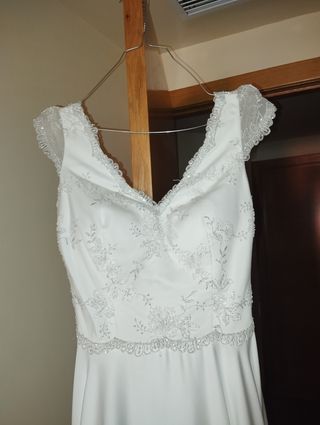 Vestido novia blanco artesanal