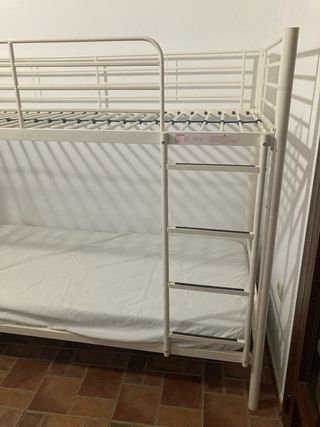Litera blanca metalica - 2 camas