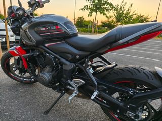 Triumph Trident 660 - Impecable