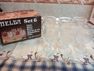 Juego de tarros cocina y copas.