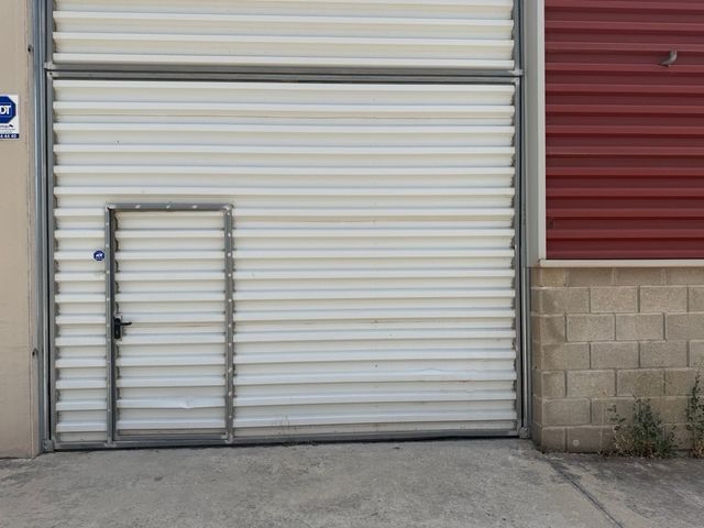 Nave industrial 200m2+90 planta+40 m patio