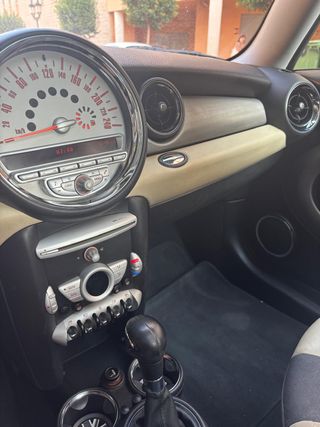 Mini Cooper R56 1.6 2007 en Muy Buen Estado