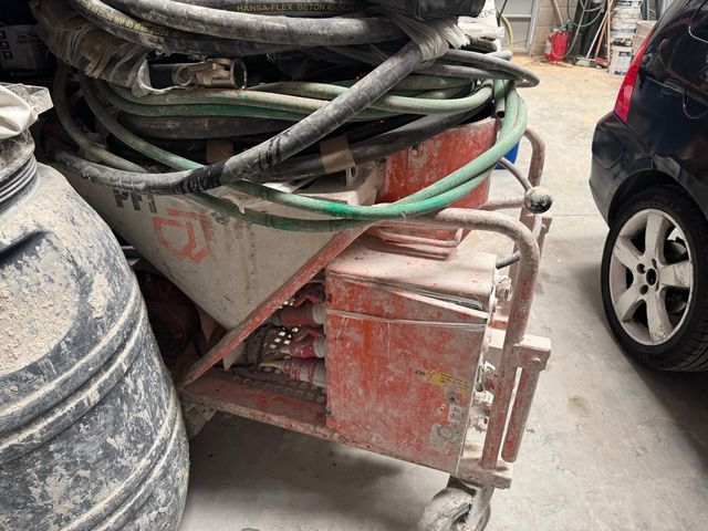 Máquina proyección morteros solo hoy 2800.