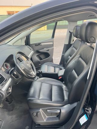 Volkswagen Sharan 2012