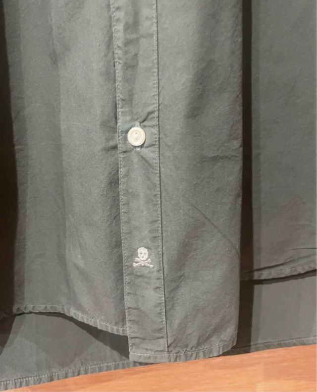 Camisa Scalpers verde oliva