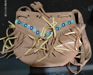 Bolso marrón niña flecos marca Tex