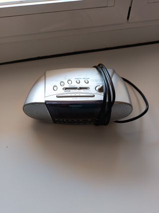 Radio despertador Panasonic RC-770