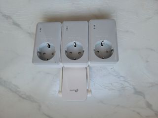 3+1 Adaptadores TP-Link TL-PA410p