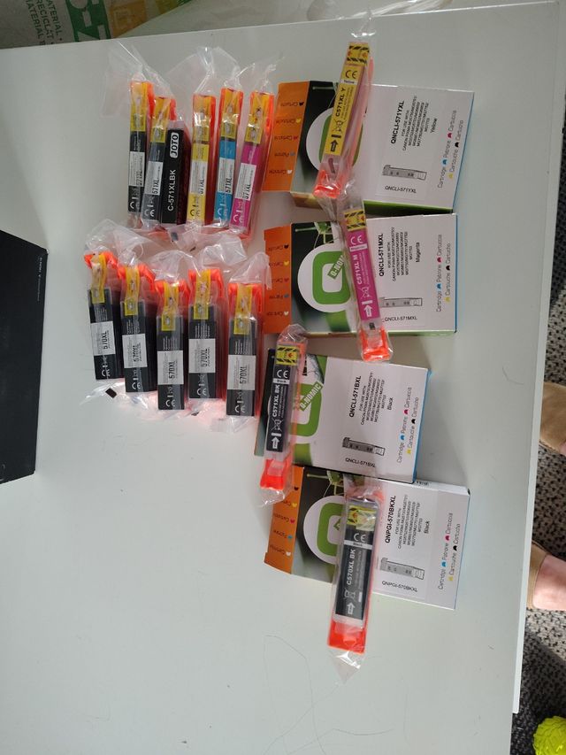 Cartuchos570/571 compatibles para impresora Canon.