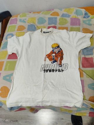 Camiseta Naruto - Pull & Bear
