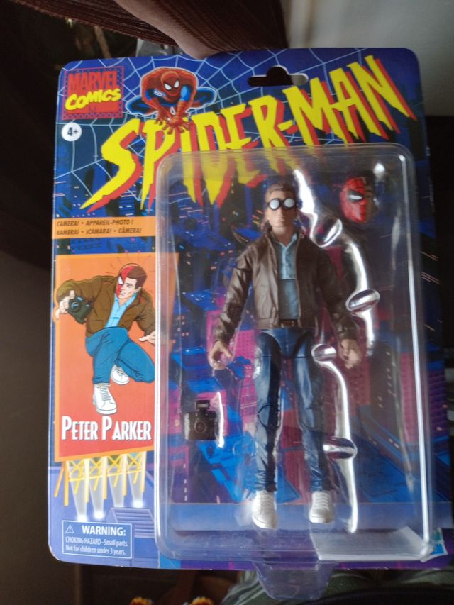 Figura Peter Parker Spiderman Marvel