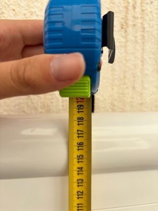 Puerta aluminio blanca exterior