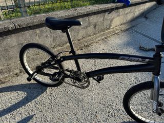 ¡¡LIQUIDACIÓN!!  Bicicleta BMX negra