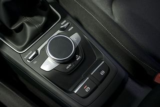 Audi Q2   S line 30 TDI 85kW 116CV 