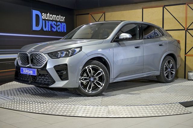 BMW iX2   eDrive20 