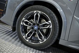 BMW iX2   eDrive20 