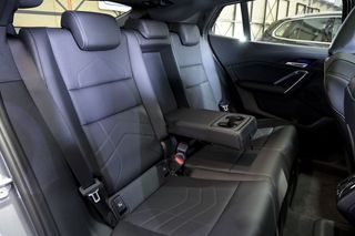 BMW iX2   eDrive20 