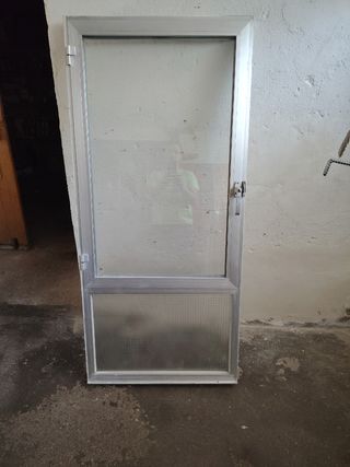 Ventana aluminio plata
