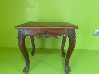 Mesa auxiliar madera caoba