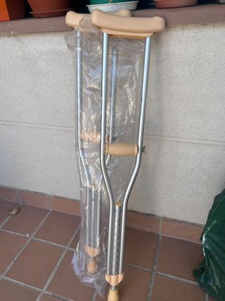 Muletas Ajustables Infantiles 139 a 159 cm nuevas