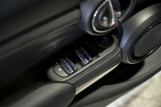 MINI Cooper   ONE 5 PUERTAS 