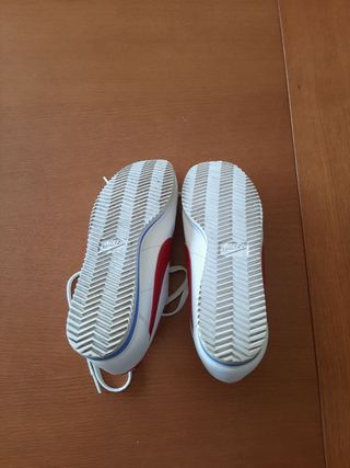 ZAPATILLAS NIKE "CORTEZ" CLÁSICA No 39
