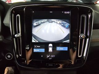 Volvo XC40 2.0 D3 150 CV R-DESIGN AUTO 