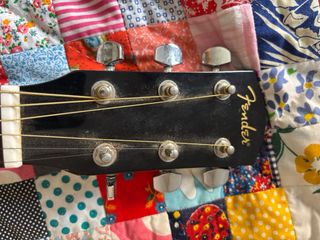 Guitarra acústica Fender negra