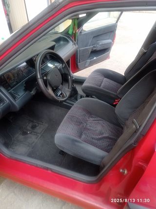 Renault 21 GTI 12v. Impecable