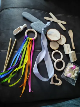 Cesto de los tesoros de madera Montessori