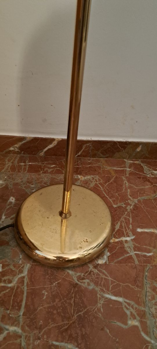 Lampara de pie dorada vintage