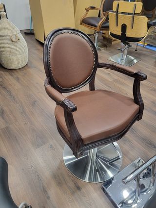 4 sillas de peluquería 