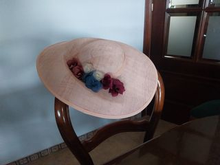 Pamela blanca y rosa - tocado