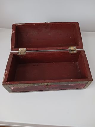 Caja madera vintage rojo-dorado