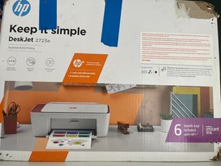 Impresora HP DeskJet 2723e - Blanca/Roja