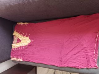 Batín árabe rojo y dorado disfraz