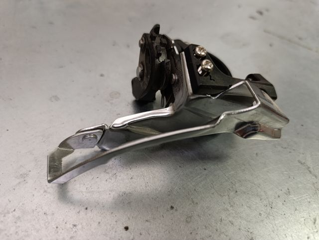 Grupo 3x9 velocidades