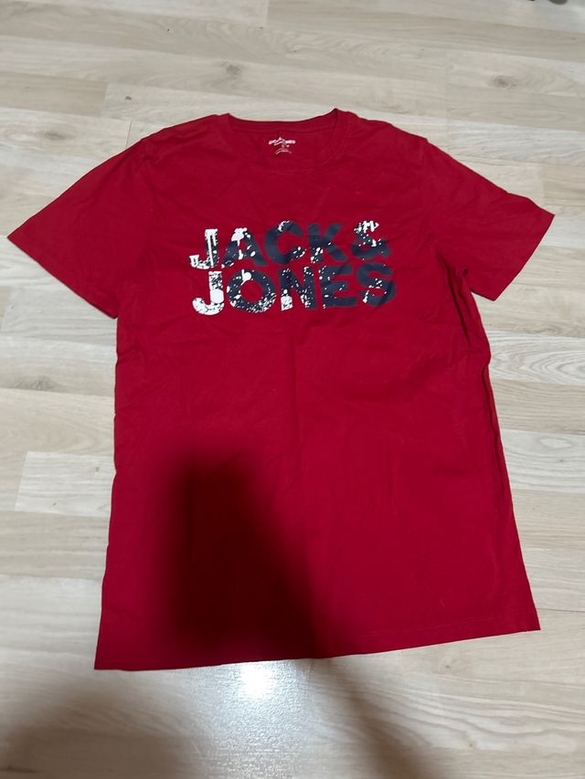 Camiseta Jack & Jones roja
