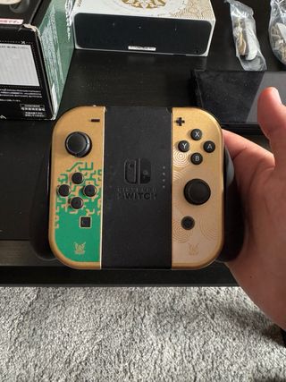 Nintendo Switch OLED - Edición Zelda 