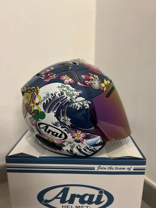 Casco Arai