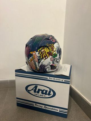 Casco Arai