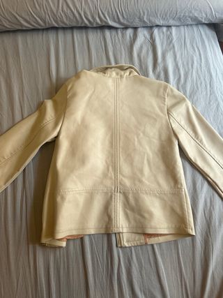 Chaqueta Zara Girls beige talla 8
