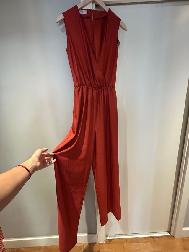 Mono largo elegante rojo teja