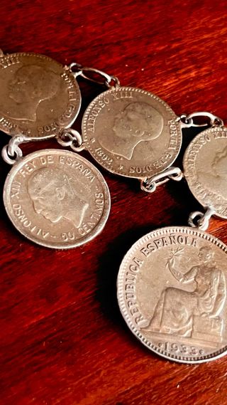 Pulsera monedas plata siglo XX