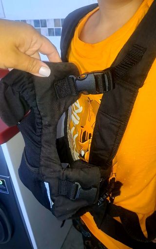 Mochila portabebés Infantino Flip