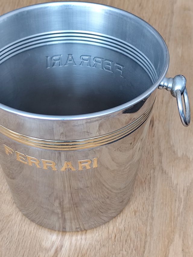 3 Cubiteras Ferrari - 3 uds.