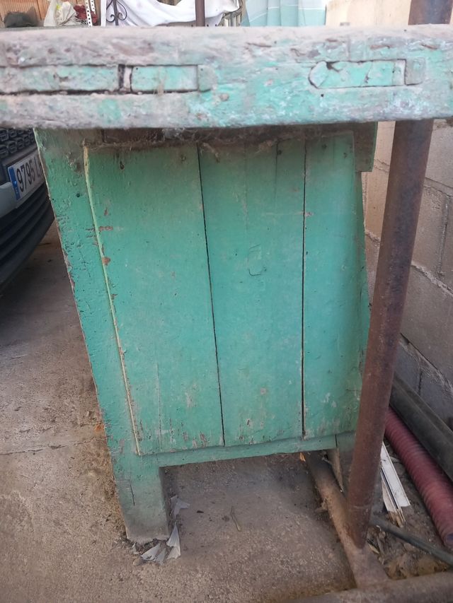 Banco antiguo carpintero muy largo para restaurar