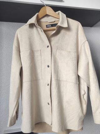 Chaqueta antelina beige Zara L