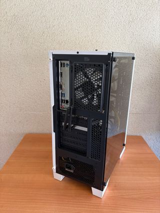 Torre PC 16GB RAM GTX 1660 Super