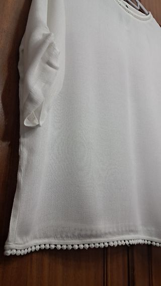 Blusa blanca Stradivarius - Talla S-M
